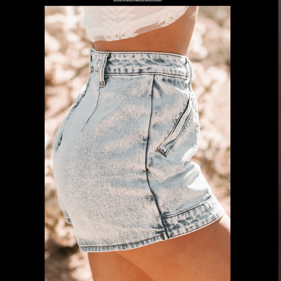 DAXON DENIM MINI SKORT (WASHED DENIM) Medium - Picture 3 of 7